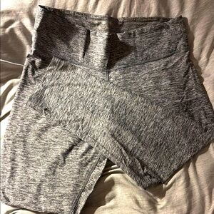 Women's Gray Pink 1/4 length leggings